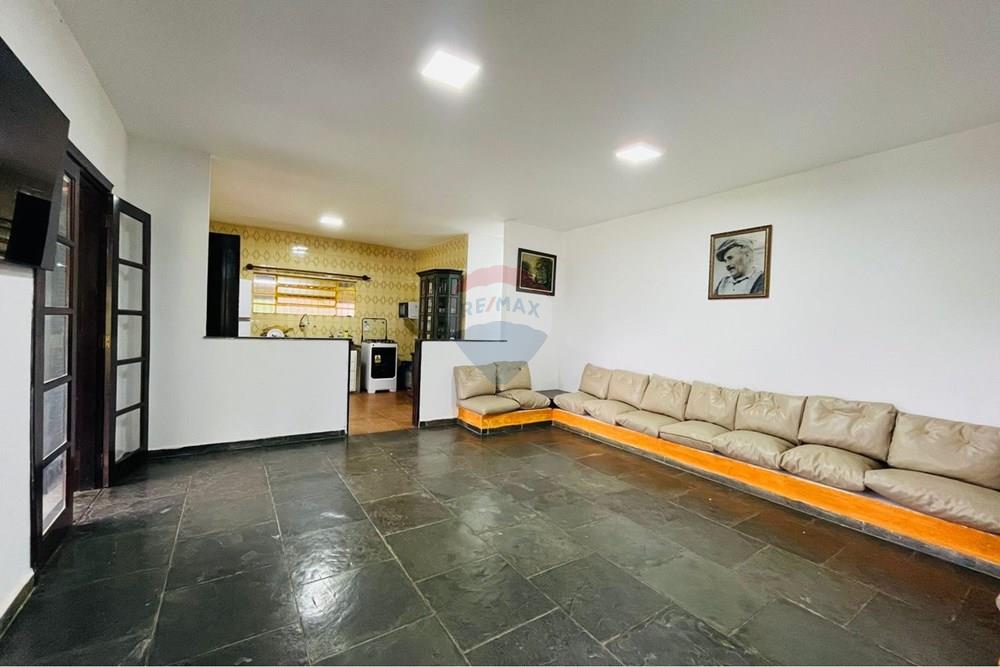 Chácara / Sítio / Fazenda - Venda - Mairiporã , São Paulo - WhatsApp Image 2026-02-15 at 15.05.42 (4).jpeg - Sala - 631361077-13