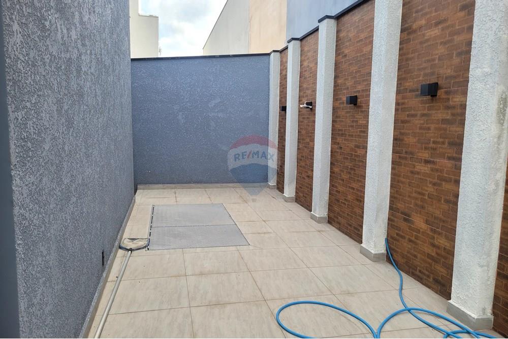 Casa de Condomínio para alugar com 4 quartos, 265m² - Foto 35