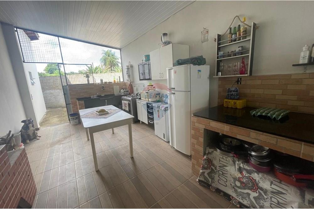 Chácara à venda com 3 quartos, 200m² - Foto 29