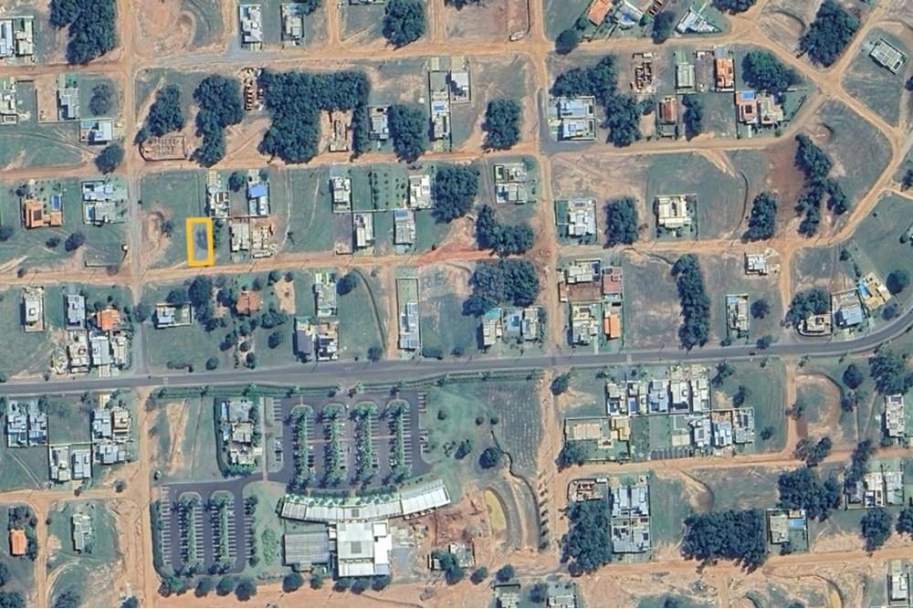 Terreno - Venda - Pardinho , São Paulo - Captura de tela 2025-09-19 162234.jpg - Quintal - 630481103-127