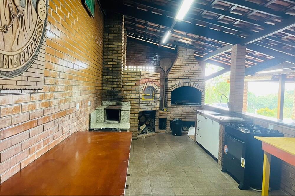 Chácara / Sítio / Fazenda - Venda - Mairiporã , São Paulo - WhatsApp Image 2026-02-15 at 15.05.46 (2).jpeg - Churrasqueira - 631361077-13