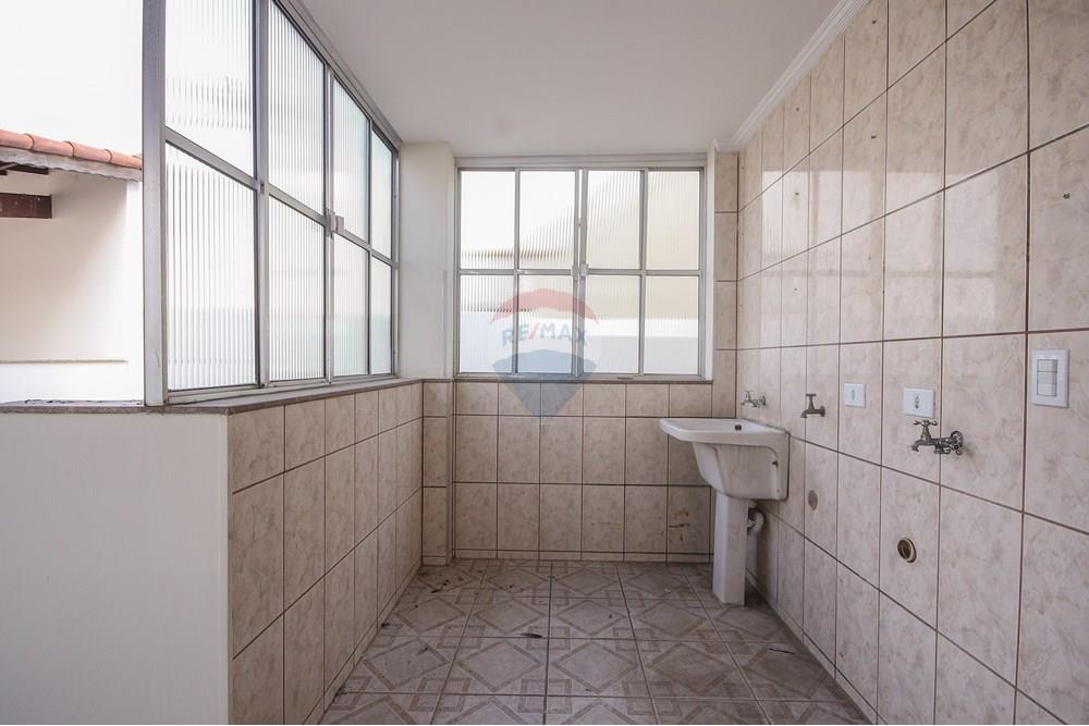 Sobrado - Venda - Guarulhos , São Paulo - 014 area de serviço  (1).jpg - 631271003-16