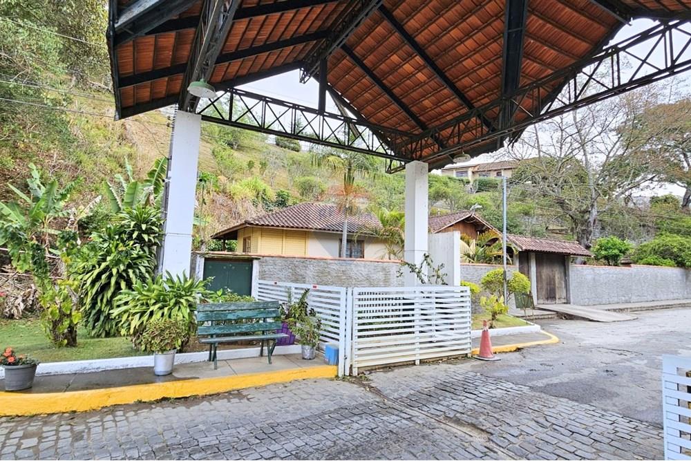 Apartamento - Venda - Nova Friburgo , Rio de Janeiro - 1920x1400 (20).jpg - 631671001-18