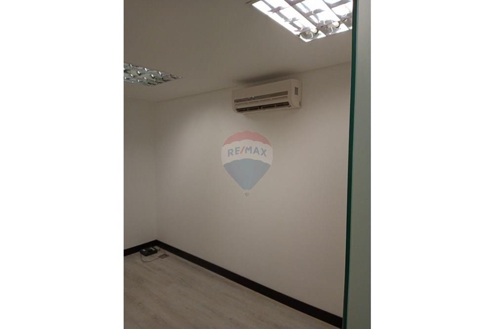 Cj. Comercial/ Sala - Alugar - Sorocaba , São Paulo - WhatsApp Image 2025-07-10 at 14.00.49.jpeg - 630601274-19