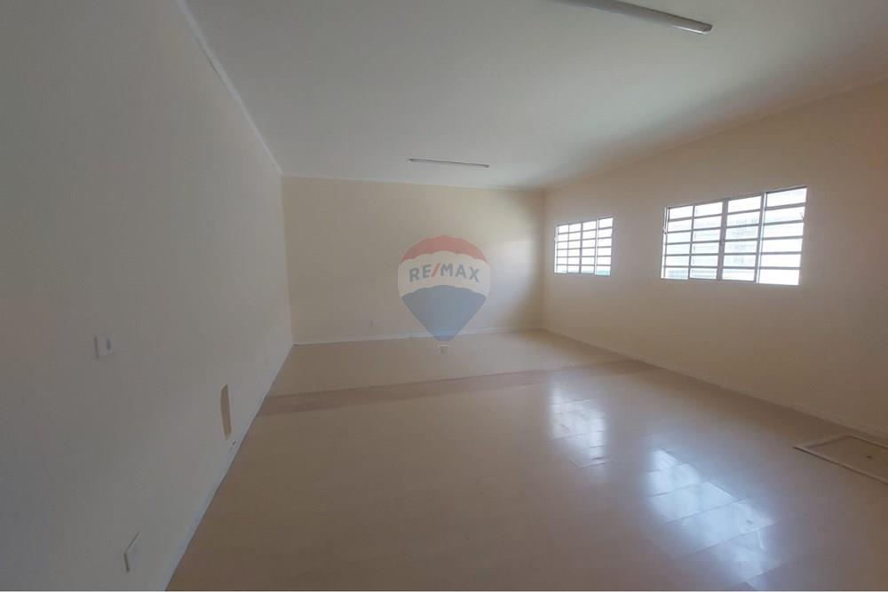 Casa Comercial - Alugar - São José dos Campos , São Paulo - WhatsApp Image 2026-03-18 at 15.53.20 (2).jpeg - 631471032-60