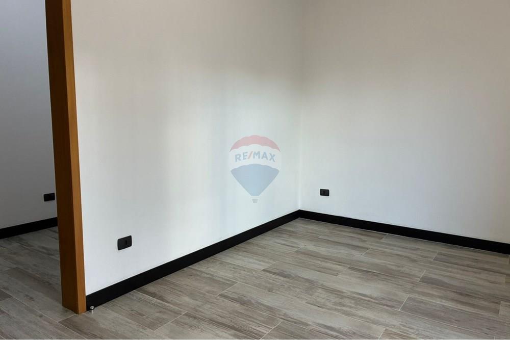 Casa - Venda - Jacareí , São Paulo - WhatsApp Image 2026-02-21 at 20.34.56 (20).jpeg - 631471048-56