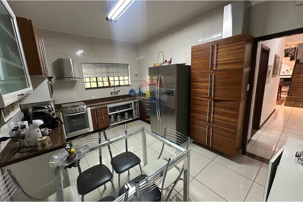 Sobrado - Venda - Guarulhos , São Paulo - WhatsApp Image 2025-04-12 at 11.09.44 (1).jpeg - 630251100-4