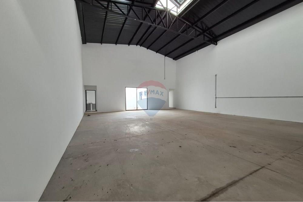 Galpão - Alugar - Botucatu , São Paulo - WhatsApp Image 2026-02-12 at 09.28.50.jpeg - 630111100-53