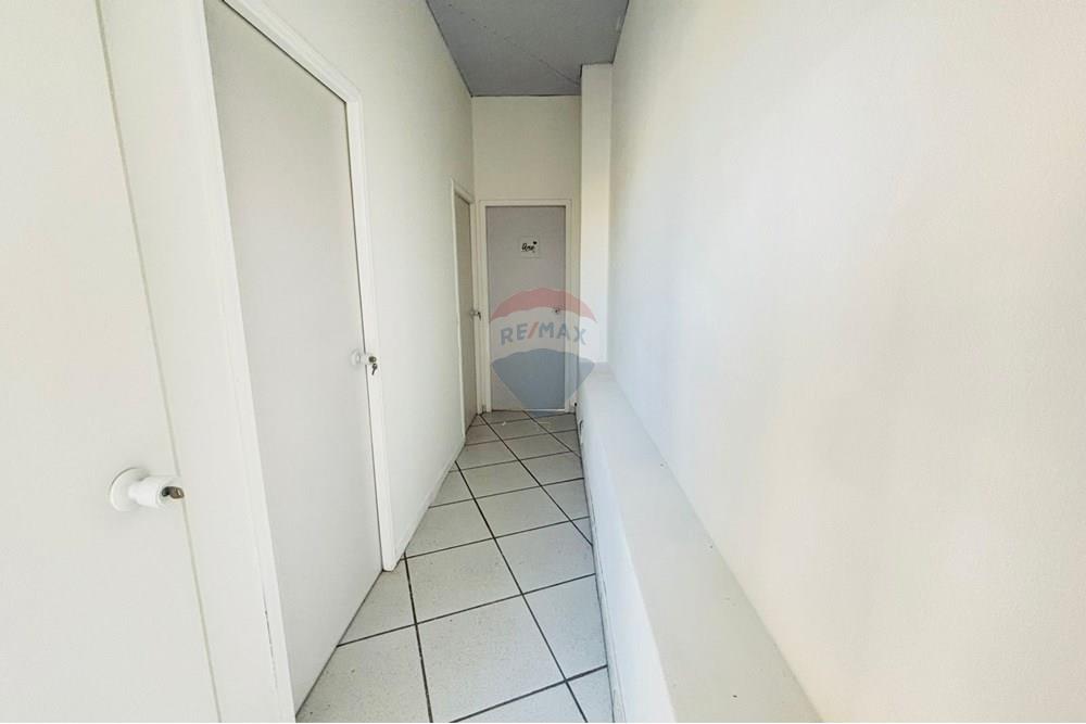 Ponto Comercial/ Loja - Alugar - Botucatu , São Paulo - WhatsApp Image 2025-10-21 at 16.22.49 (1).jpeg - 630111016-277