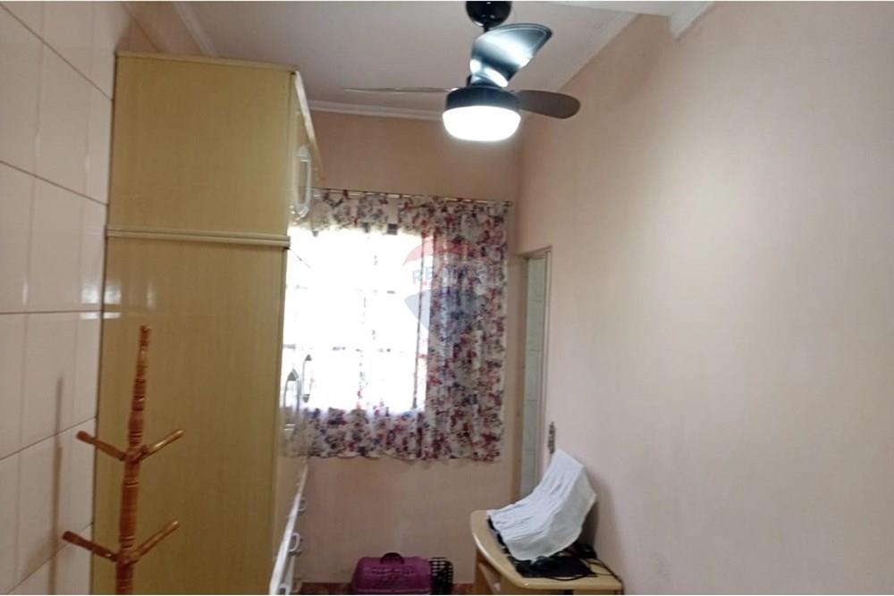 Casa à venda com 2 quartos, 96m² - Foto 8