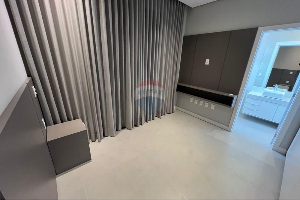 Casa de Condomínio - Alugar - Votorantim , São Paulo - 25d434ef-bf3b-42b9-a90f-025b98e50d46.jpeg - 630601349-2