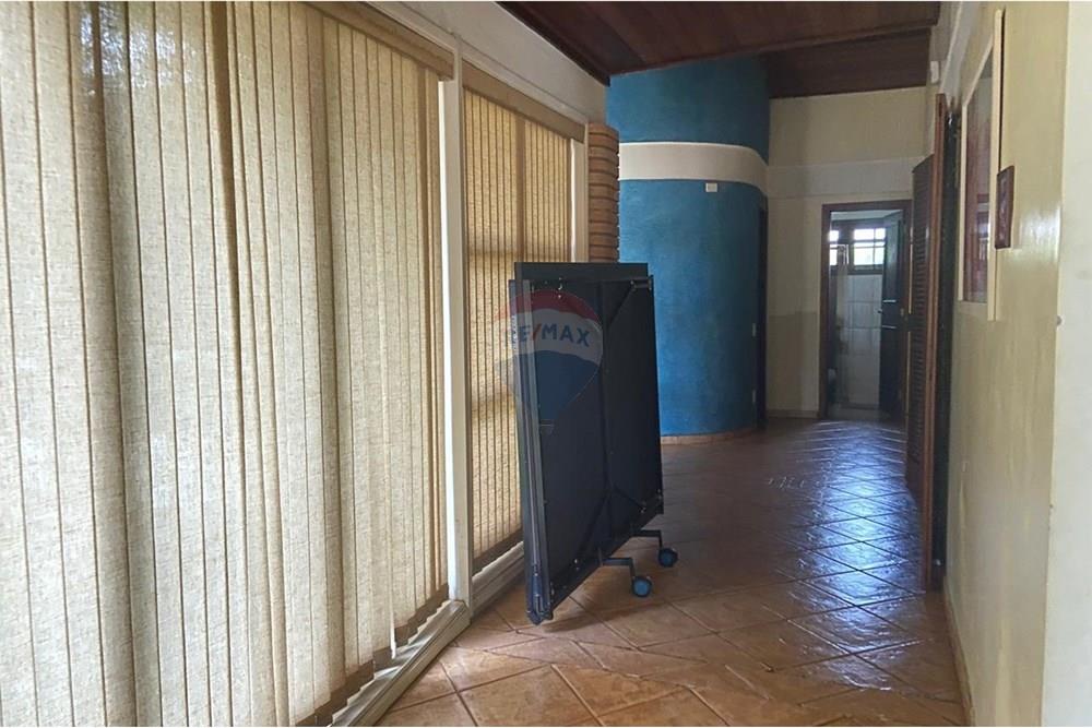 Fazenda à venda com 6 quartos, 417m² - Foto 18