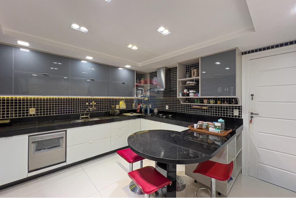 Casa de Condomínio - Venda - Teresópolis , Rio de Janeiro - WhatsApp Image 2025-10-21 at 16.01.13.jpeg - 630191021-133