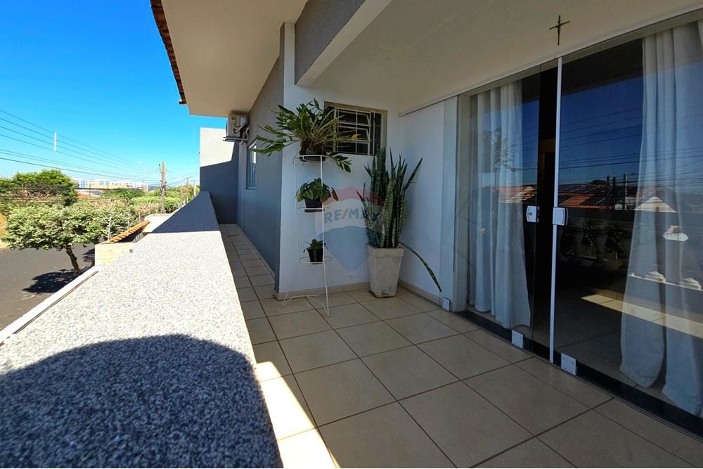 Residential - ਅਲੱਗ ਥਲੱਗ ਬਣਿਆ ਹੋਇਆ ਘਰ - São José do Rio Preto , São Paulo - BR - 20250509_110058.jpg - 631381002-139