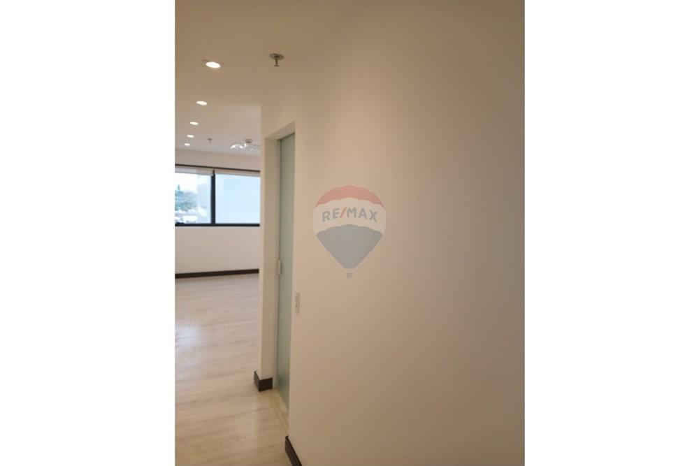 Cj. Comercial/ Sala - Alugar - Sorocaba , São Paulo - WhatsApp Image 2025-07-10 at 14.00.45 (2).jpeg - 630601274-19