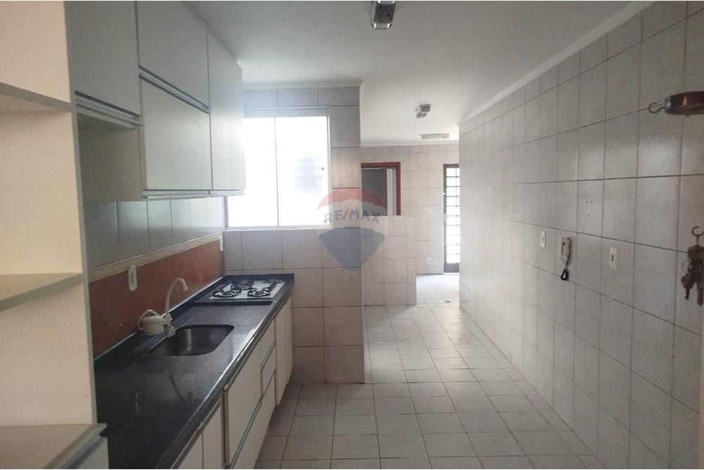 Casa - Venda - Sorocaba , São Paulo - Casa à venda em Sorocaba no bairro Central Parque com 4 quartos, 1 suíte, 6 banheiros, escritório e salão comercial (11).jpg - 631581002-3