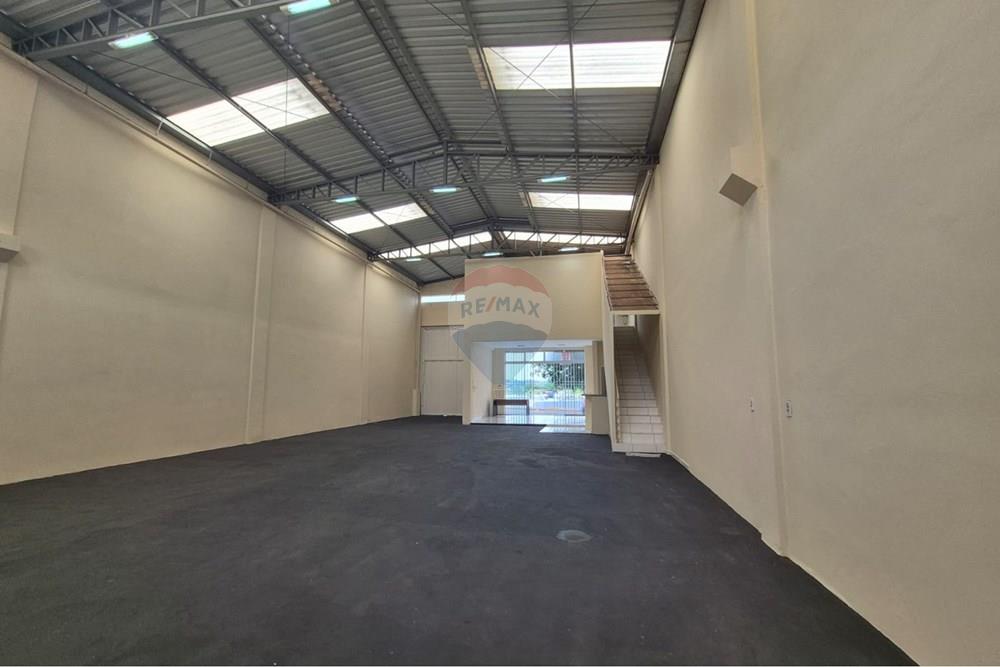 Galpão - Venda - Botucatu , São Paulo - WhatsApp Image 2026-03-11 at 09.39.34 (2).jpeg - 630111100-62