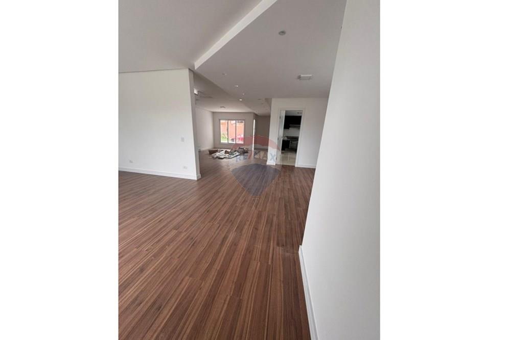 Casa de Condomínio - Venda - Arujá , São Paulo - Imagem do WhatsApp de 2025-11-06 à(s) 13.11.48_2c578efc.jpg - 631491001-216