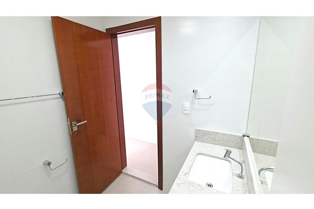 Cobertura - Venda - Cabo Frio , Rio de Janeiro - 032 - Banheiro Andar Superior.jpg - 631551046-1