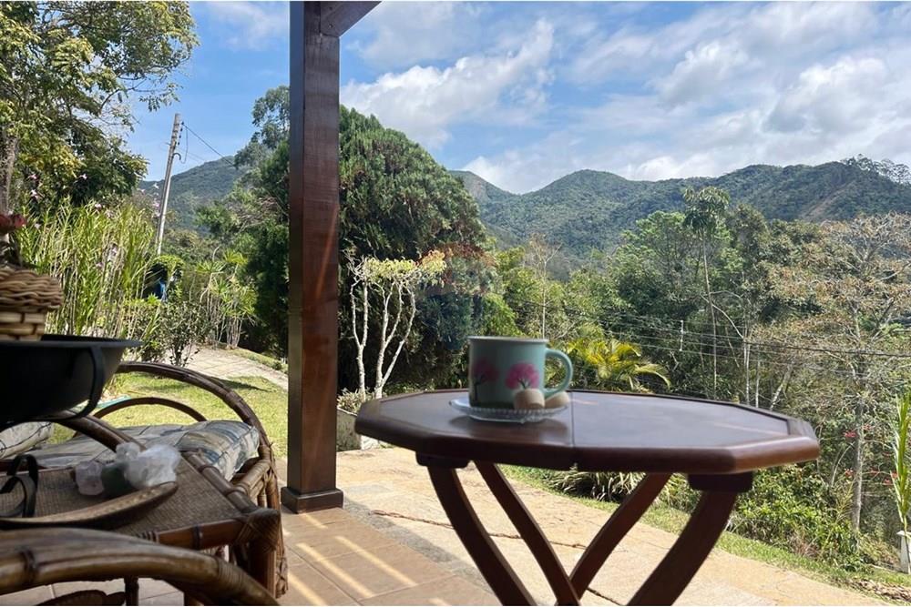 Casa de Condomínio - Venda - Teresópolis , Rio de Janeiro - WhatsApp Image 2025-10-14 at 09.58.06.jpeg - Varanda - 630191059-40