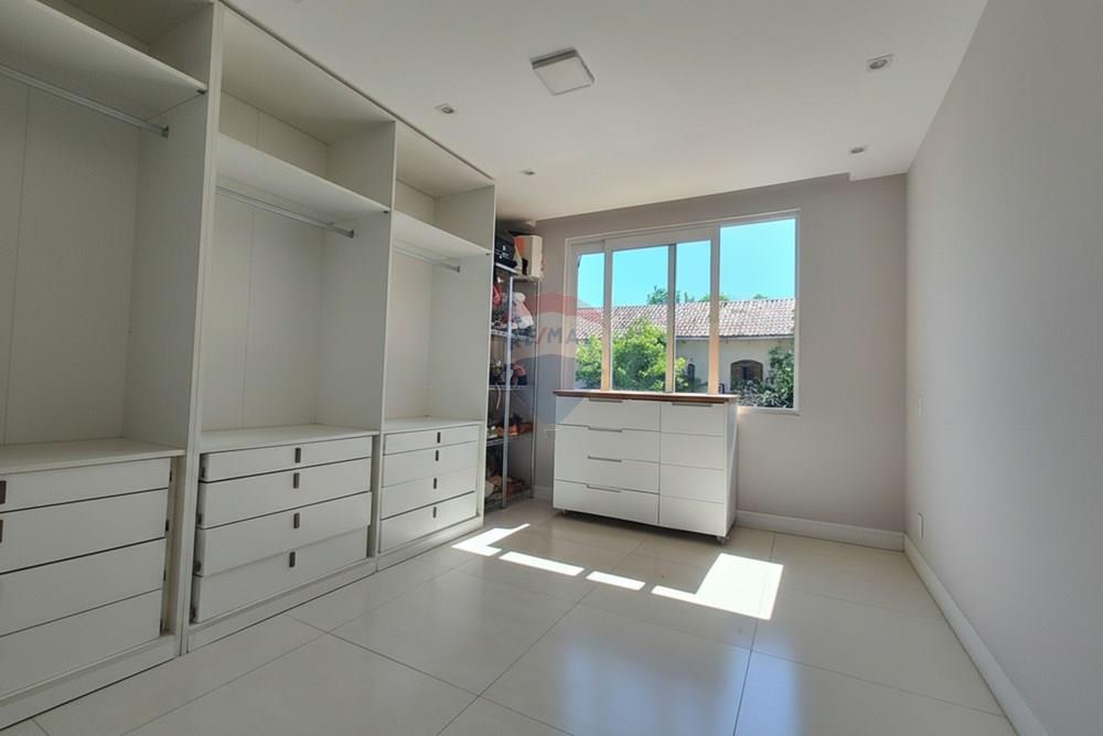 Casa - Venda - Niterói , Rio de Janeiro - closet master 9 stagify.jpg - 631621013-2