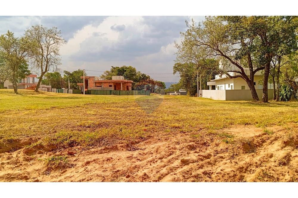 Terreno - Venda - Pardinho , São Paulo - 14-IMG_20250921_145731.jpg - Fachada - 630481103-127