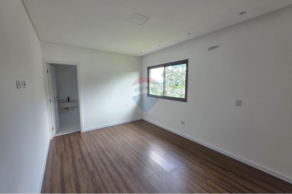 Casa de Condomínio - Venda - Arujá , São Paulo - 20250319_155949.jpg - 631491011-34