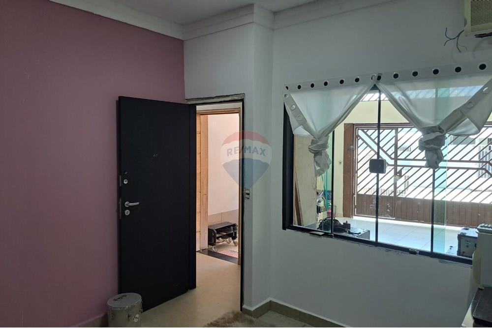 Casa à venda com 2 quartos, 150m² - Foto 3
