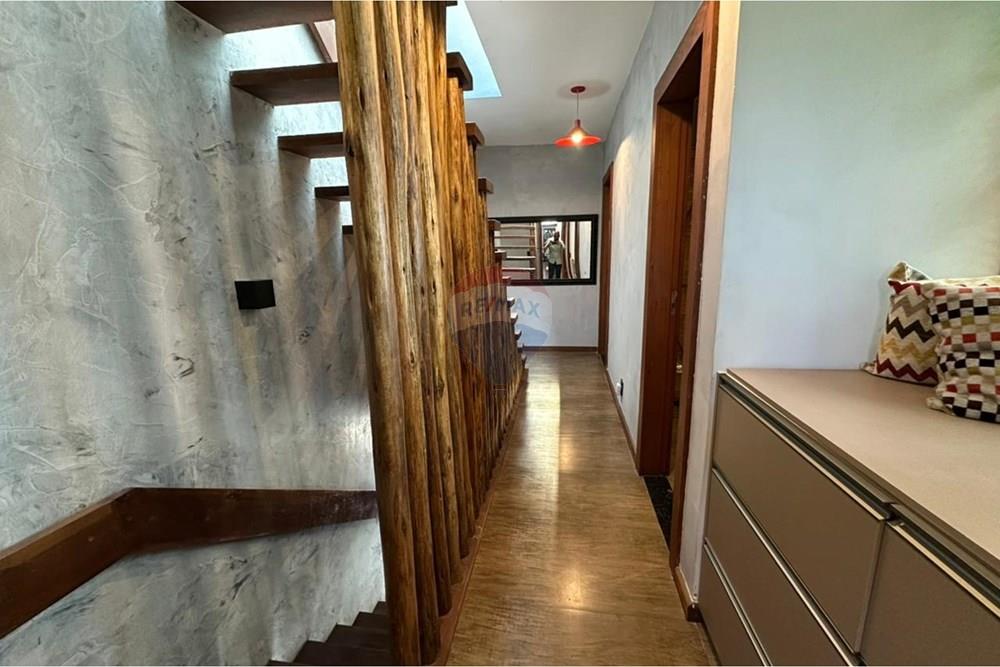 Casa - Venda - Niterói , Rio de Janeiro - Corredor pavimento 2.jpeg - 631521007-19