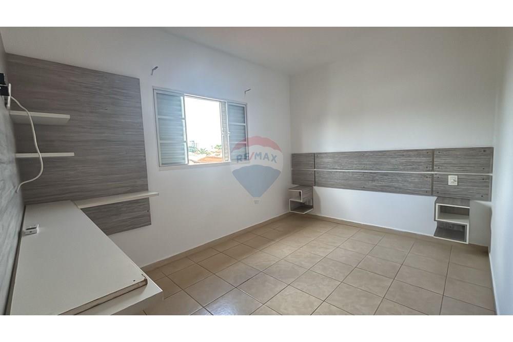 Casa - Alugar - Botucatu , São Paulo - WhatsApp Image 2026-04-01 at 11.44.42.jpeg - 630111111-10