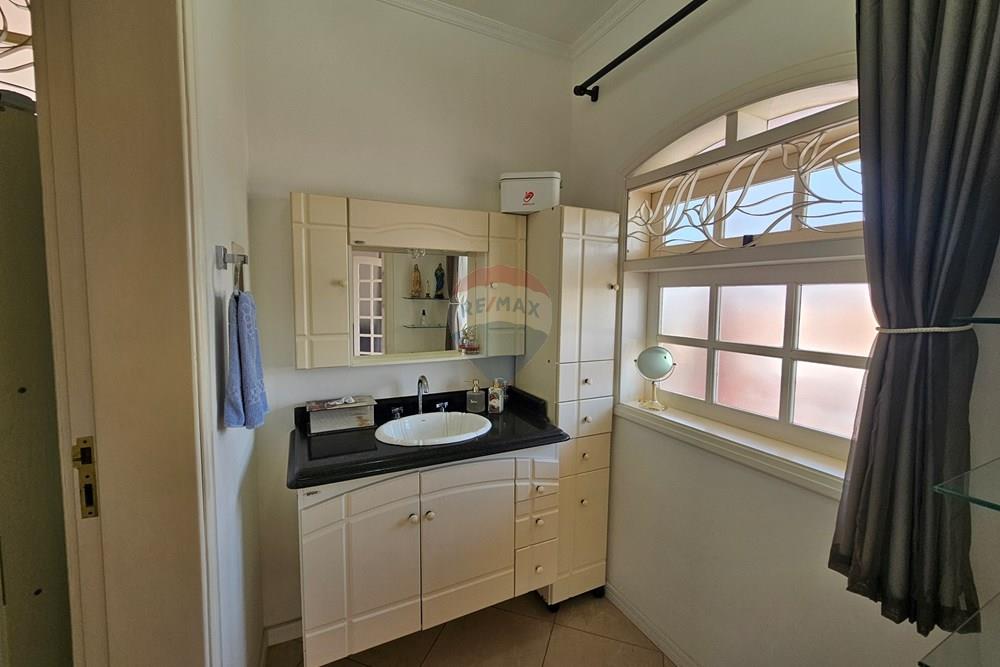 Sobrado - Venda - Sorocaba , São Paulo - 20260126_135307.jpg - Banheiro - 631641015-15