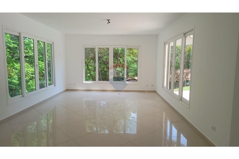 Casa de Condomínio - Alugar - São Roque , São Paulo - e4abf2d7-1fb3-4303-99ae-d01ada6a7e1b.jpeg - 631601004-71