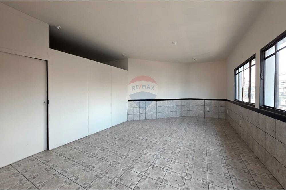 Ponto Comercial - Alugar - Botucatu , São Paulo - WhatsApp Image 2025-09-19 at 14.54.13 (2).jpeg - 630111108-7