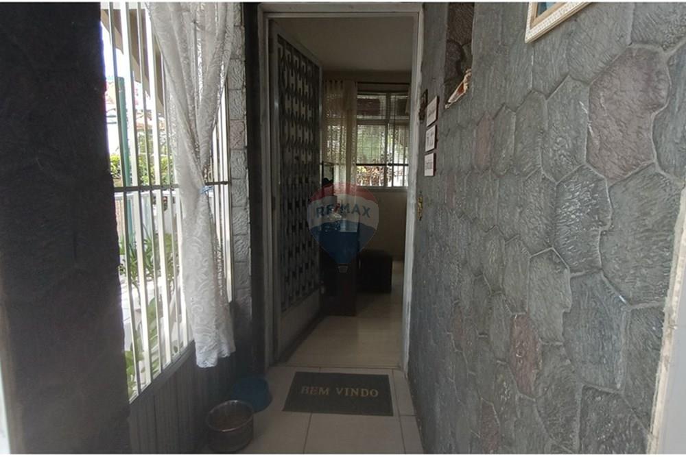 Woningbouw - Herenhuis - São Gonçalo , Rio de Janeiro - BR - IMG_20250111_112620265.jpg - 631621005-12