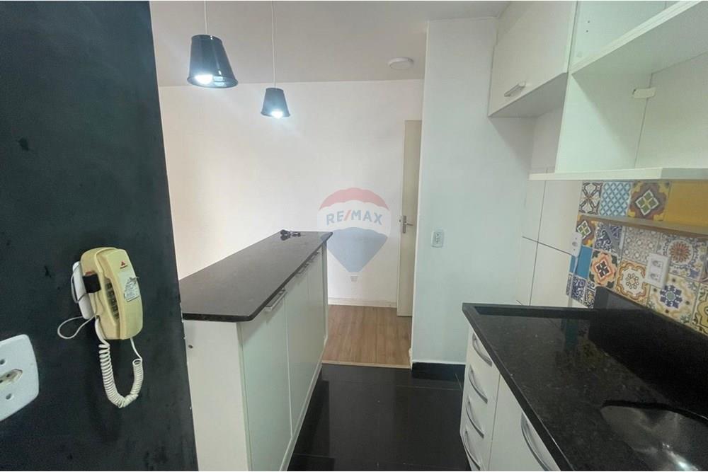 Apartamento à venda com 2 quartos, 55m² - Foto 9