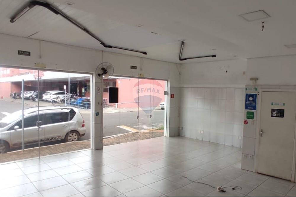 Prédio - Alugar - Lins , São Paulo - 5.jpg - 631011013-1161