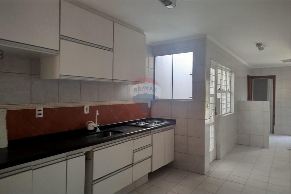 Casa - Venda - Sorocaba , São Paulo - Casa à venda em Sorocaba no bairro Central Parque com 4 quartos, 1 suíte, 6 banheiros, escritório e salão comercial (12).jpg - 631581002-3