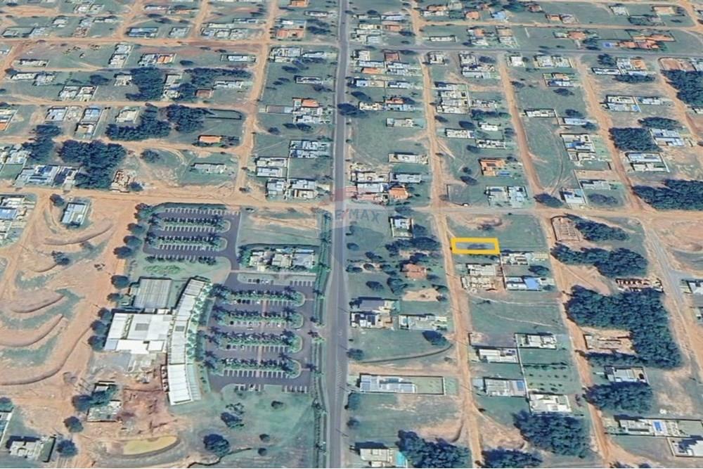 Terreno - Venda - Pardinho , São Paulo - Captura de tela 2025-09-19 161138.jpg - Quintal - 630481103-127