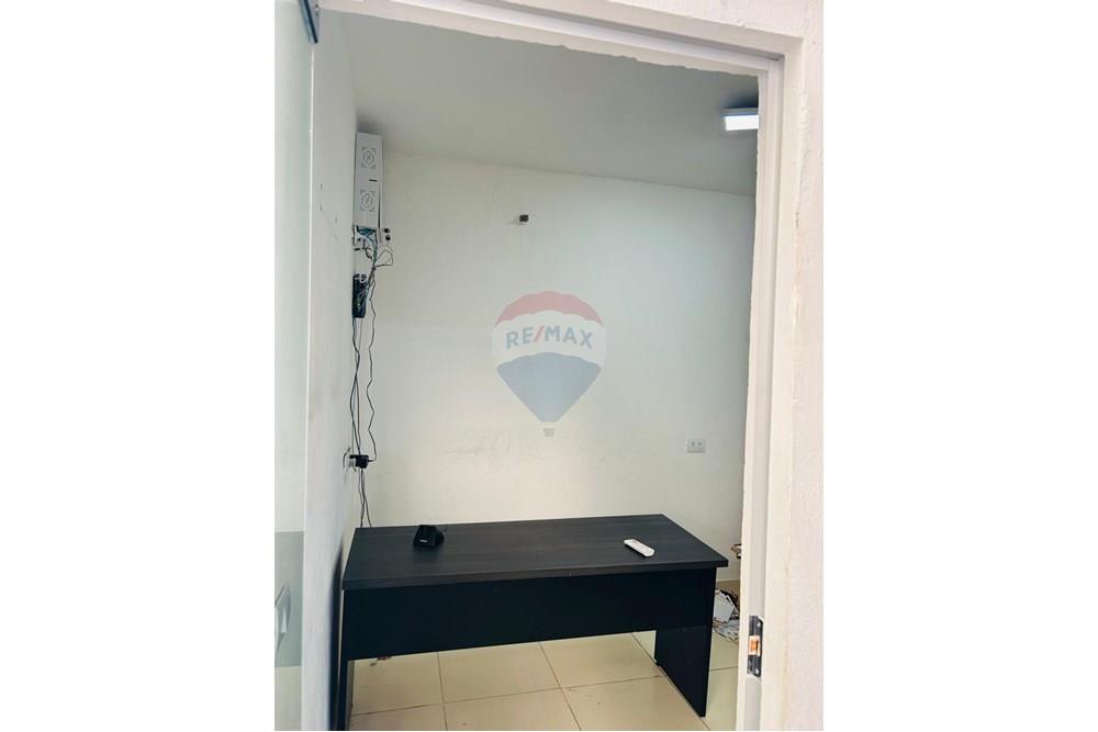 Cj. Comercial/ Sala - Alugar - Lins , São Paulo - WhatsApp Image 2025-12-15 at 11.00.05.jpeg - 631011013-1264