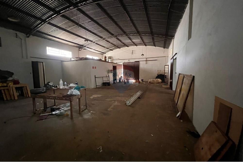 Casa Comercial - Alugar - Tupã , São Paulo - WhatsApp Image 2025-11-18 at 15.06.13 (1).jpeg - 630151076-114