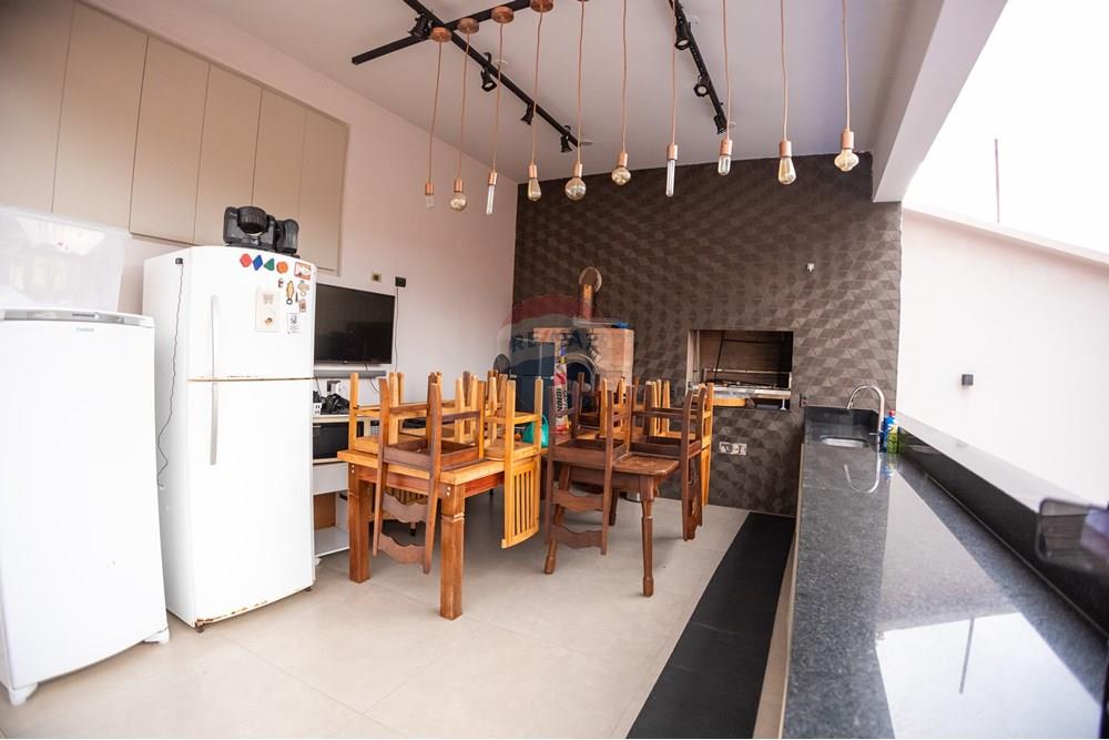 Casa - Venda - São Roque , São Paulo - REMAX (25).jpg - 631601001-37