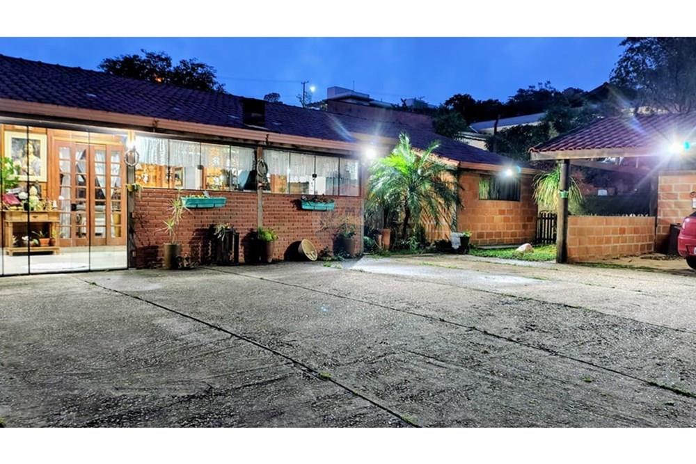 Casa de Condomínio - Venda - Alumínio , São Paulo - 2d78caea-18d1-4a2f-bbb1-5e5bccb2dba4.jpeg - 631601004-110