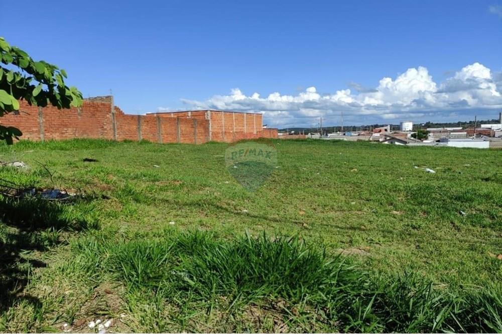 Terreno - Venda - Botucatu , São Paulo - terreno reginaldo1.jpeg - 630111098-14