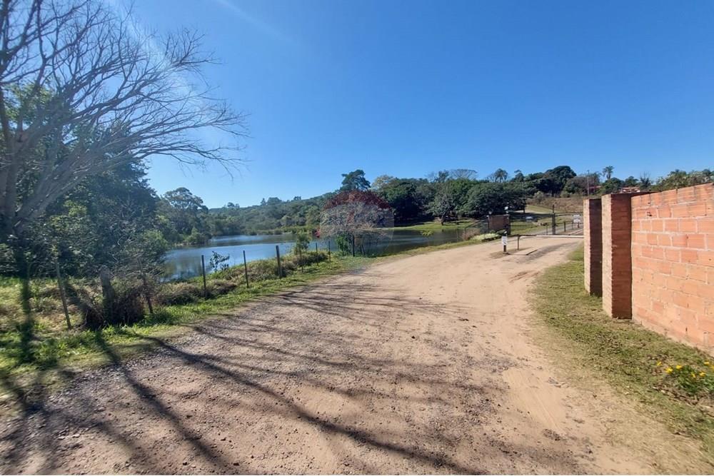 Terreno - Venda - Botucatu , São Paulo - frente com lago.jpeg - 630111087-18