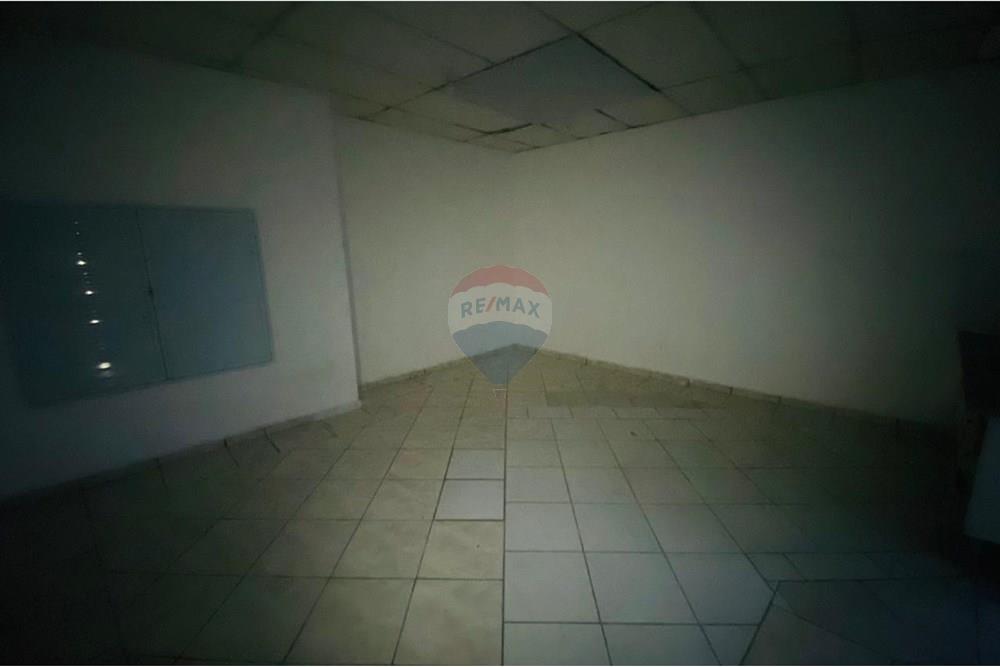 Cj. Comercial/ Sala - Alugar - Mairiporã , São Paulo - b88ce64d-3a09-4b60-b24a-5b6d1f60c663.jpg - 631361041-45