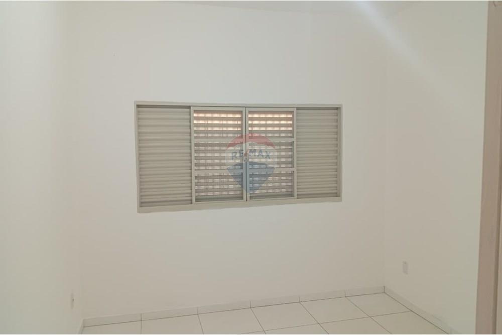 Casa de Vila - Alugar - Lins , São Paulo - WhatsApp Image 2025-10-10 at 17.37.13.jpeg - 631011013-1224