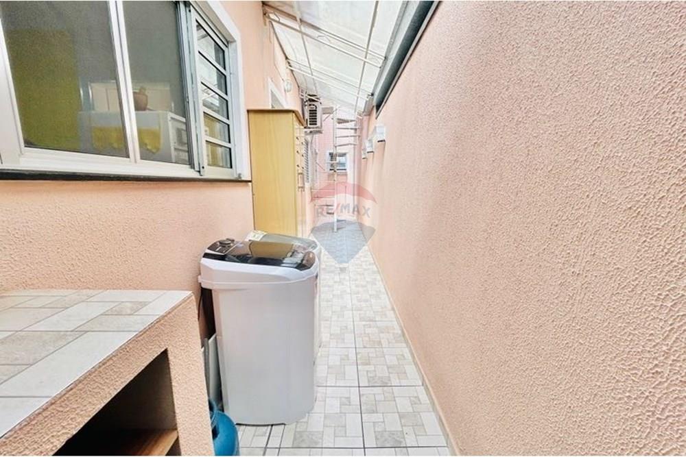 Casa à venda com 2 quartos, 156m² - Foto 13