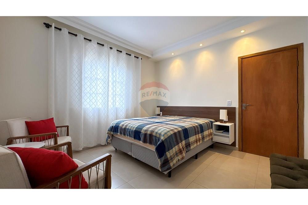 Casa - Venda - Botucatu , São Paulo - 10-DJI_20250905_142906_695.jpg - Quarto de família - 630481103-123