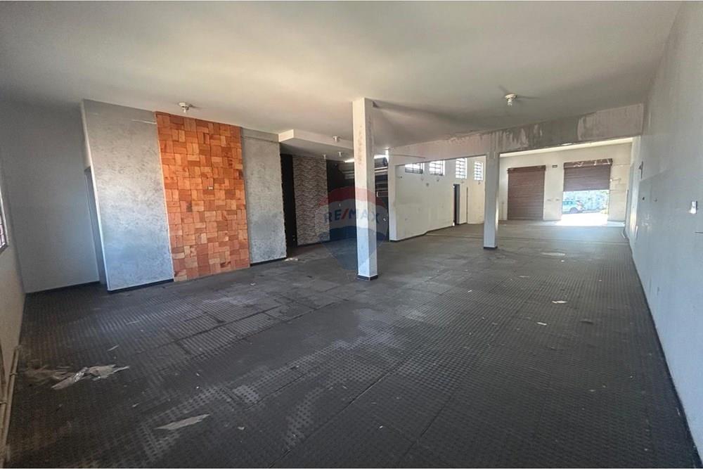 Ponto Comercial - Venda - São Roque , São Paulo - WhatsApp Image 2026-03-20 at 18.09.44 (5).jpeg - 631601019-10