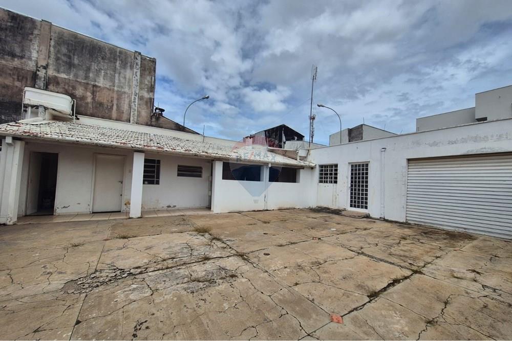 Casa Comercial - Alugar - Botucatu , São Paulo - WhatsApp Image 2026-02-26 at 09.53.48 (2).jpeg - 630111100-59